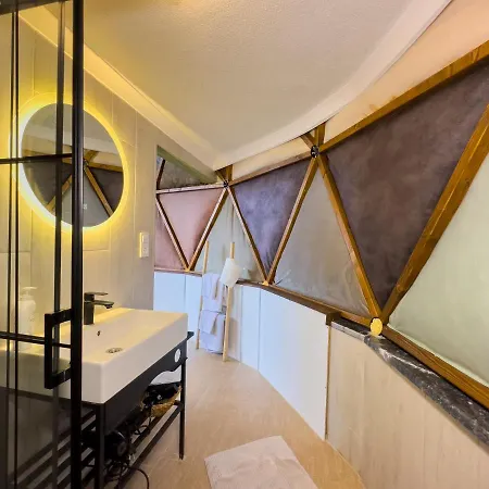 Dome Glamping *