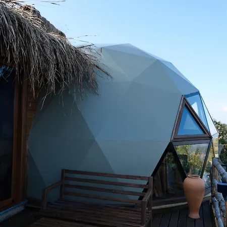 Dome Glamping Bed & Breakfast Sapanca