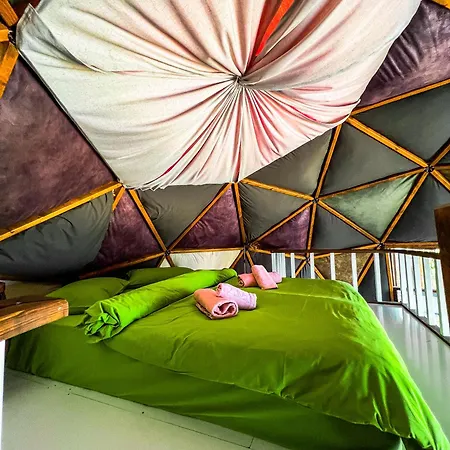Dome Glamping *