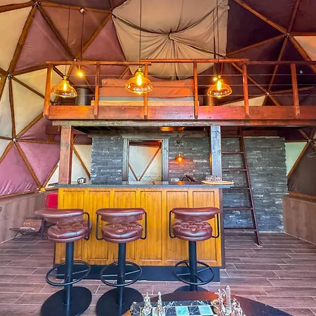 Dome Glamping *