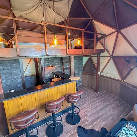 Dome Glamping Bed & Breakfast Sapanca