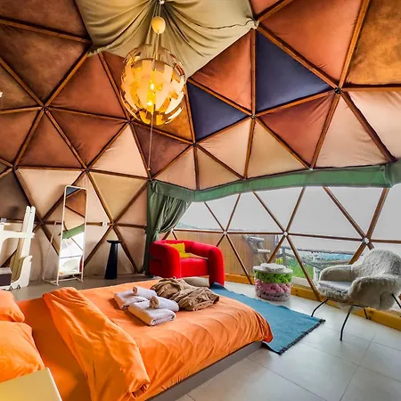 Dome Glamping Bed & Breakfast Sapanca
