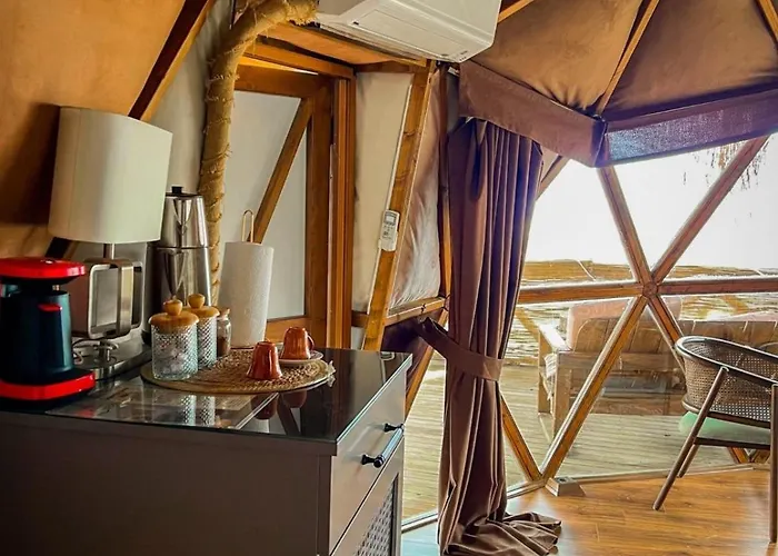 Dome Glamping 度假居