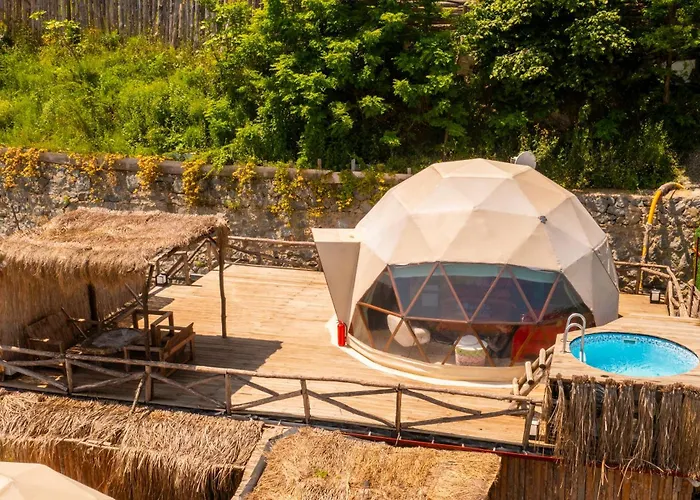 Dome Glamping * 萨潘贾