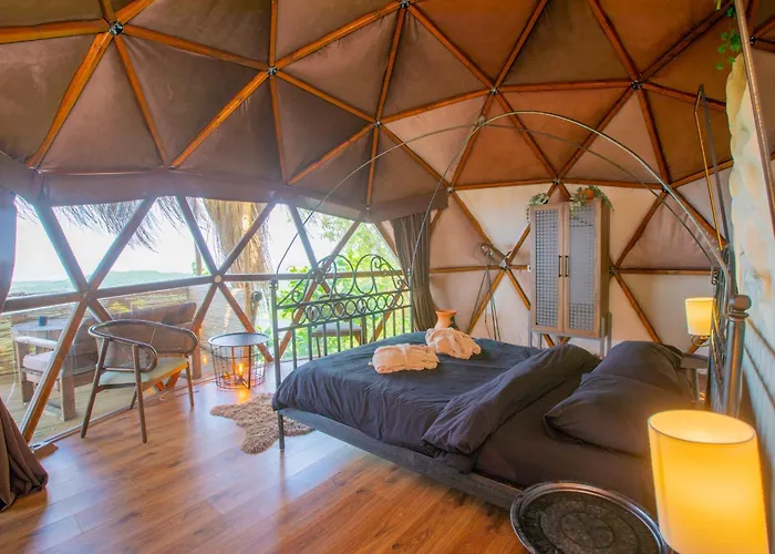 Dome Glamping 度假居 萨潘贾