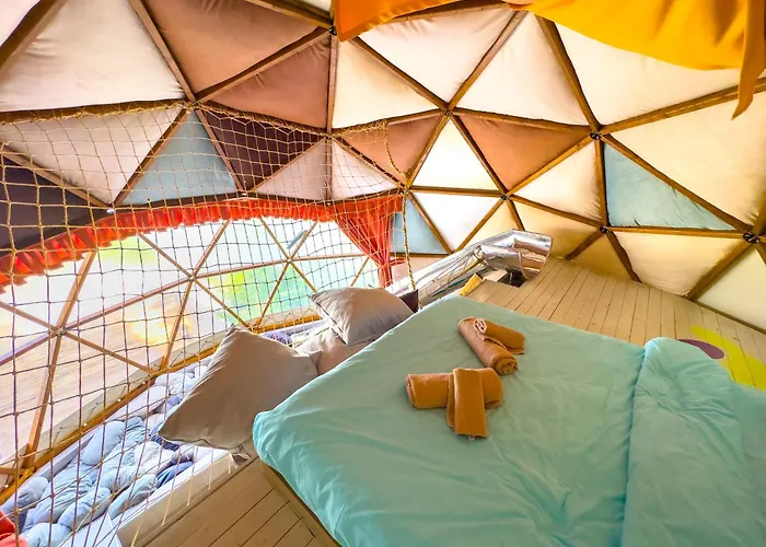 Dome Glamping *